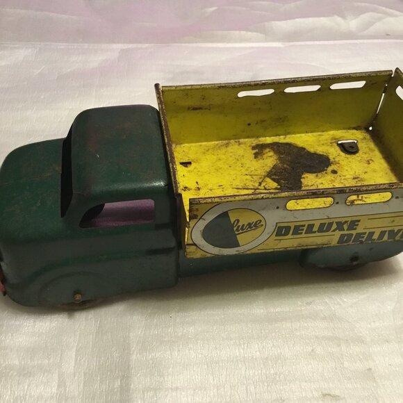 Vintage 1950s Marx Deluxe Delivery toy dump truck - Picture 4 of 15